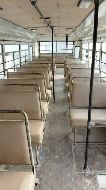 Hino AK1J 1994 photo 2