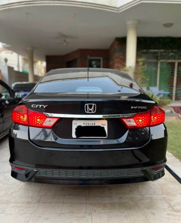 Honda City 2025 photo 4