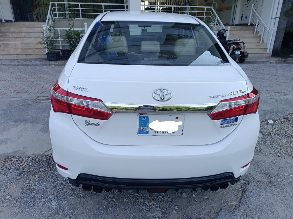 Toyota Corolla 2015 photo 4