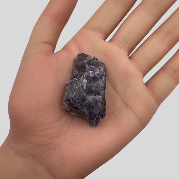 Raw Amethyst Crystal 150 Carats 25x37mm Uncut Natural