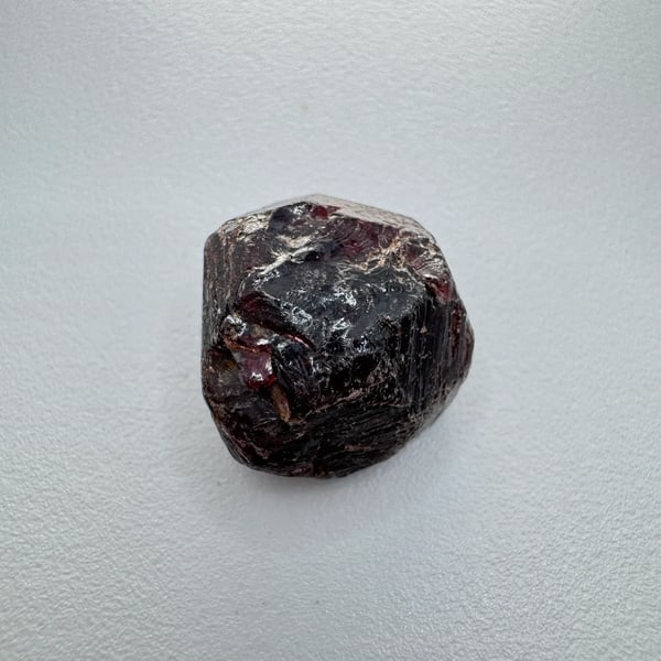 Rough Raw Garnet Stone 32.25 Carats 17.4x10mm