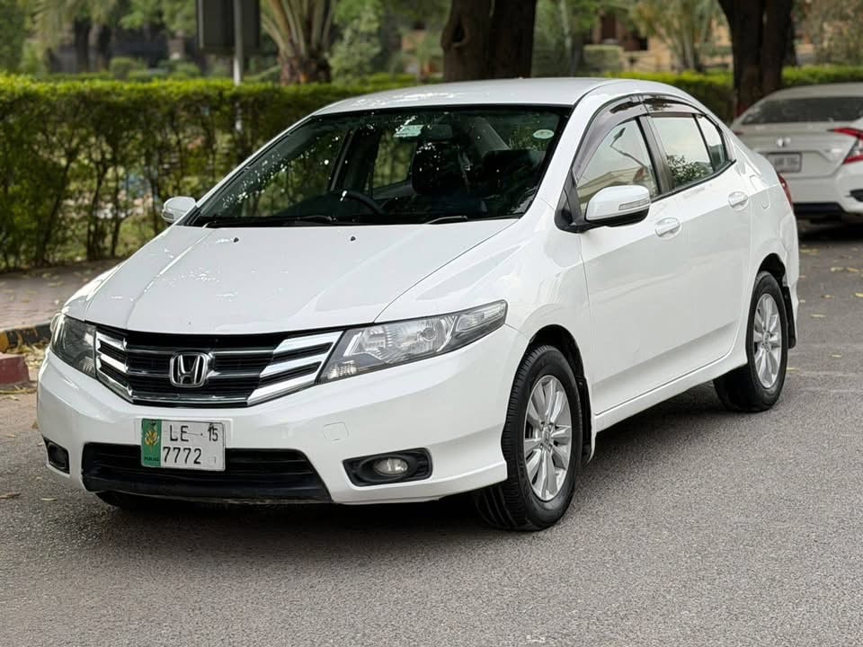 Honda City 2014 photo 2