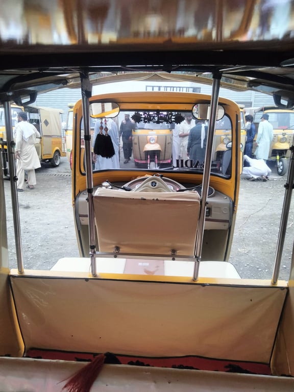 Tez Raftar 200cc Auto 6 Seater 2026 photo 2