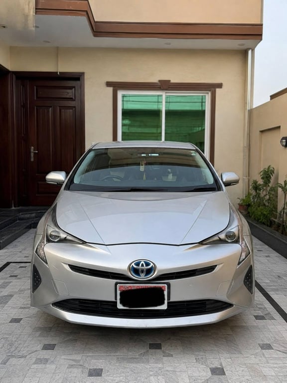 Toyota Prius 2018