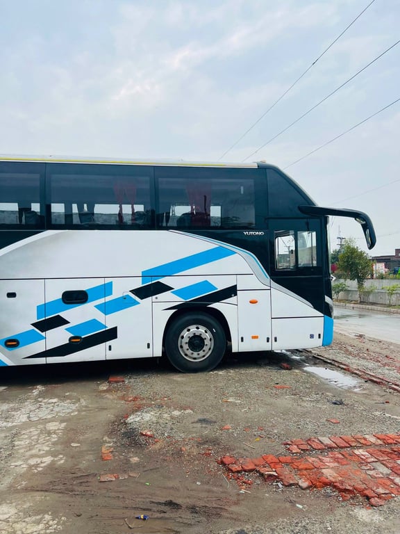 Yutong Nova 2025 photo 2