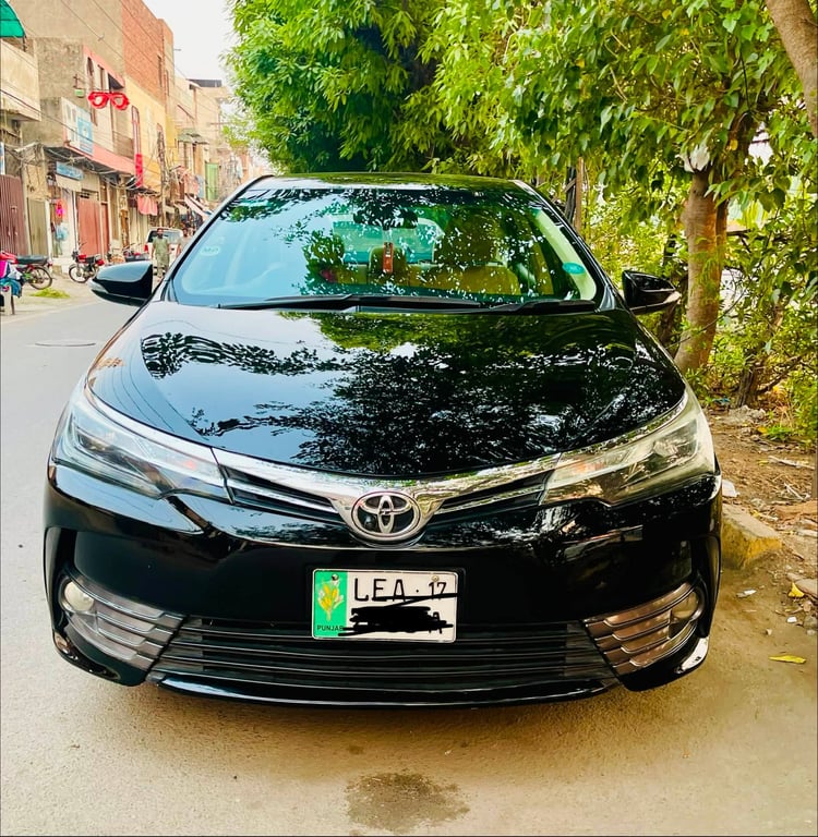 Toyota Corolla 2017 photo 2