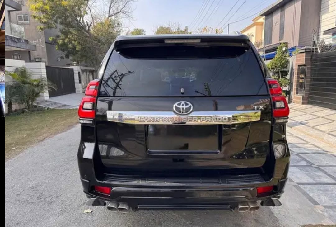 Toyota Land Cruiser 2011 photo 3