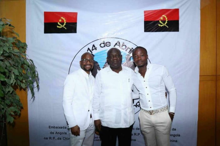 angolanos na china