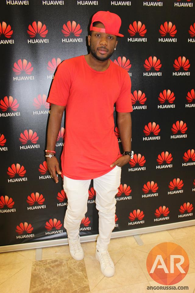 Huawei mona nicastro