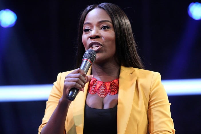 Dinamene Cruz The Voice Angola