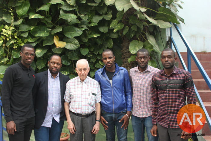 Aos 79 anos Adelio Viegas formou-se em direito