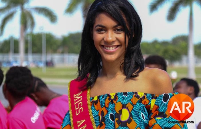 Lauriela Martins apoia candidatas ao Miss Angola e incentiva público a escolher as suas favoritas