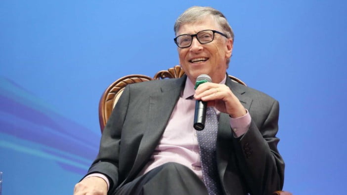 Bill Gates doa 5% da fortuna ( 4,6 bilhões de dólares) a caridade