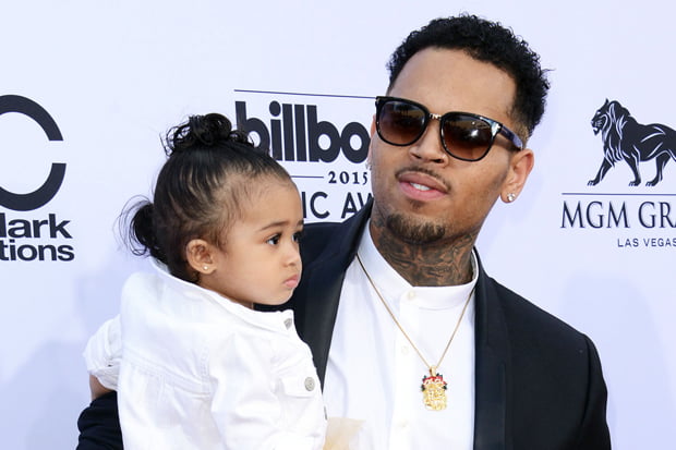 Aos 3 anos, filha de Chris Brown vai lança primeira colecção de roupa infantil Unisex