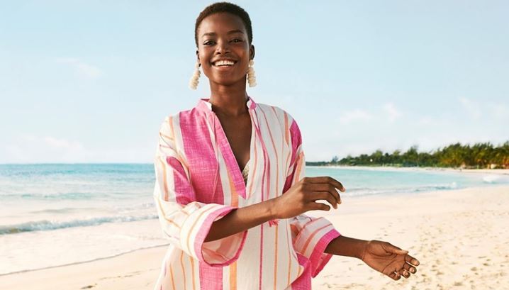 Maria Borges é rosto da nova campanha de verão da H&M