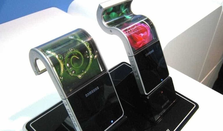 Galaxy X, primeiro telemóvel dobrável do mundo é próxima “bomba” da Samsung