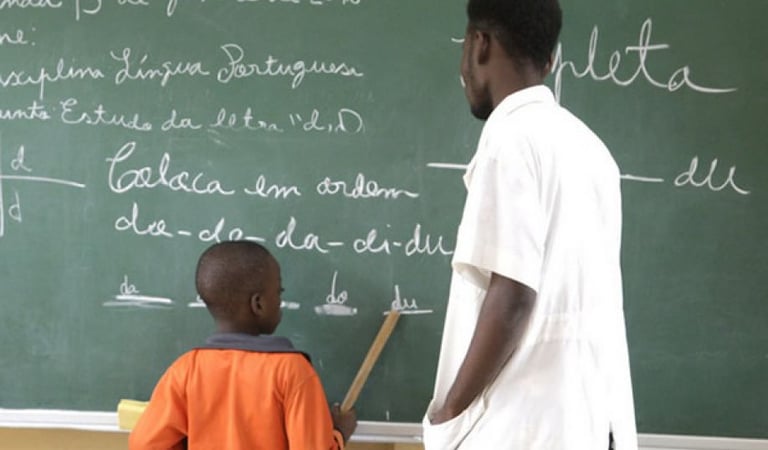 Luanda com 855 candidatos admitidos ao concurso público para professores