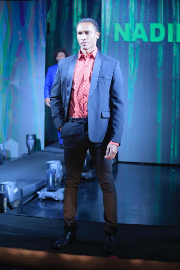Nadir tati