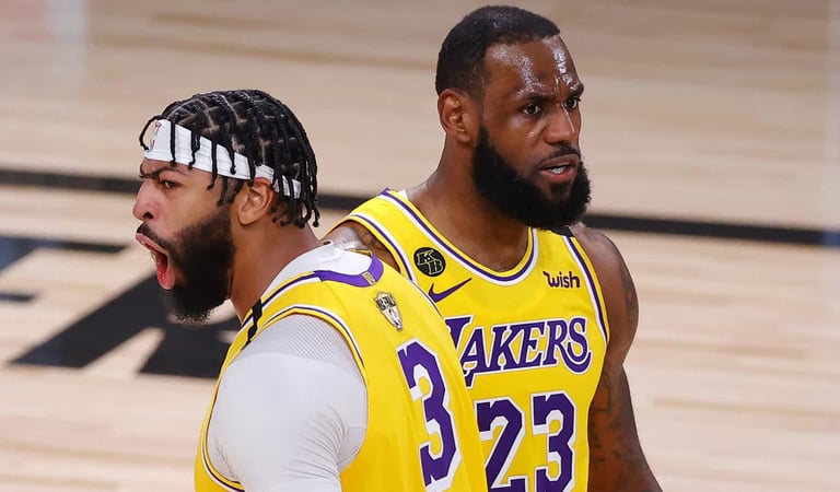 Vitória de Lakers contra o Heat deixa-os à uma partida do título da NBA