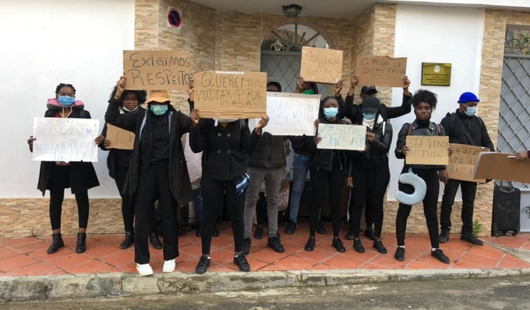 Estudantes bolseiros do INAGBE na Argélia clamam por ajuda para regressar a Angola