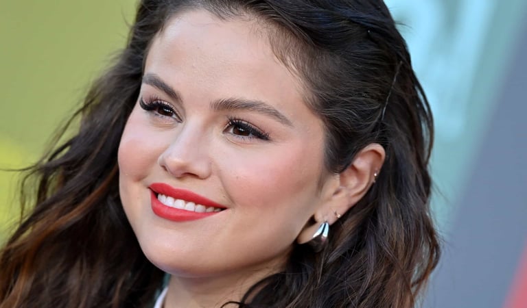 Selena Gomez fala abertamente sobre aumento do peso: -“Não sou modelo”
