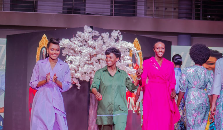 Colecção afro-europeia de Roselyn Silva marca o encerramento da 1ª edição do Fashion Weekend Angola