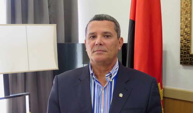 Ministro da Juventude e Desportos satisfeito com a prestação da Selecção Nacional de Futsal
