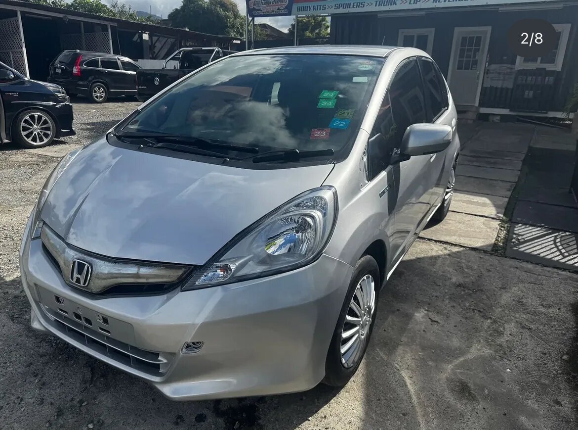 2012 HONDA fit