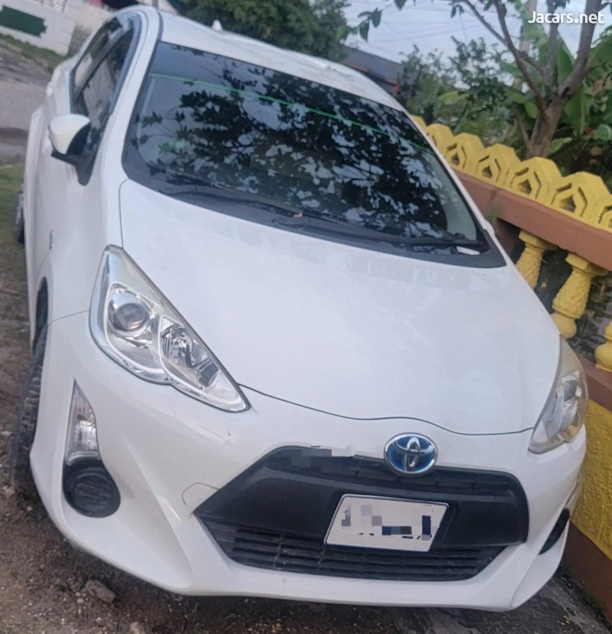 2016 TOYOTA Aqua
