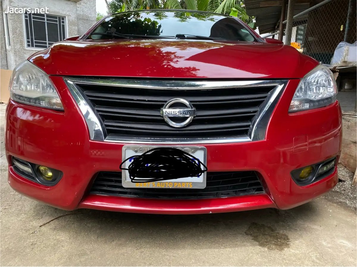 2013 NISSAN Sentra