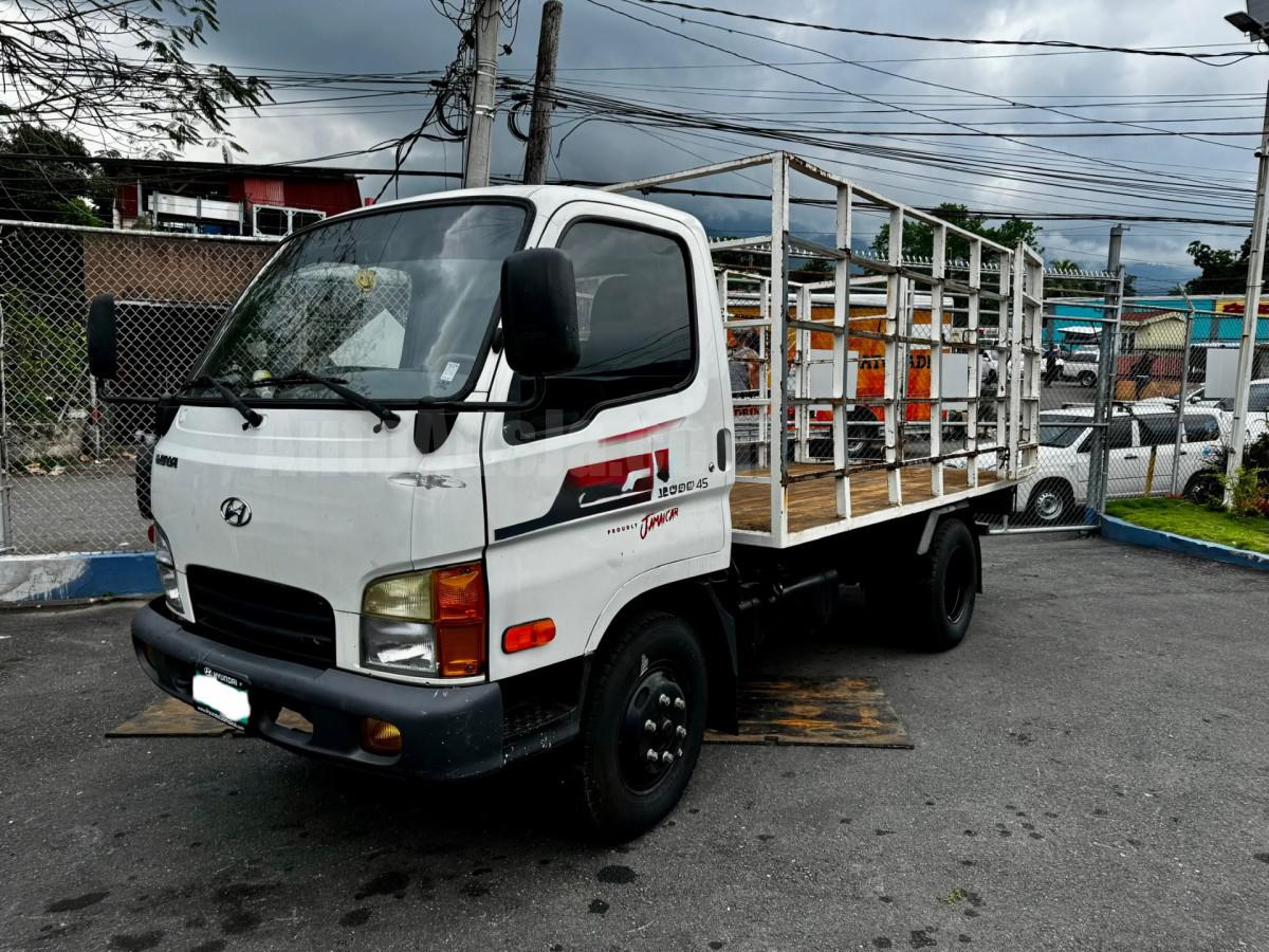 2022 HYUNDAI HD45