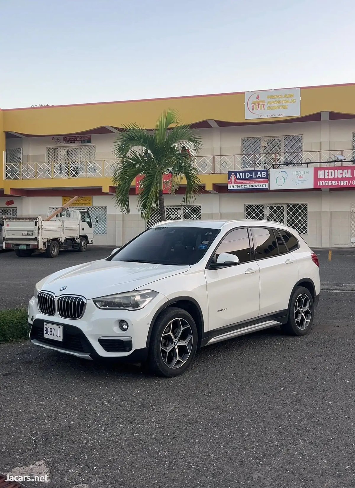 2017 BMW X1