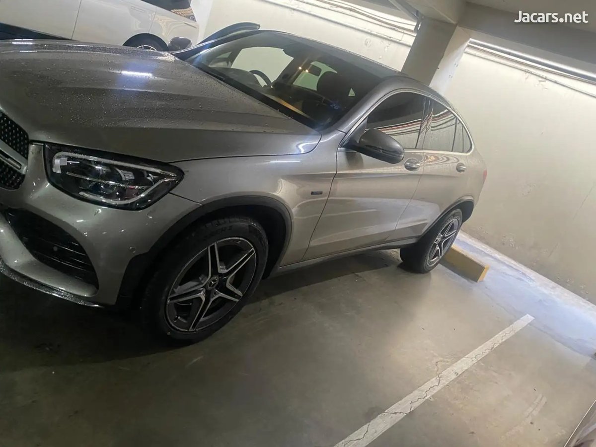 2020 Mercedes-Benz GLC-Class