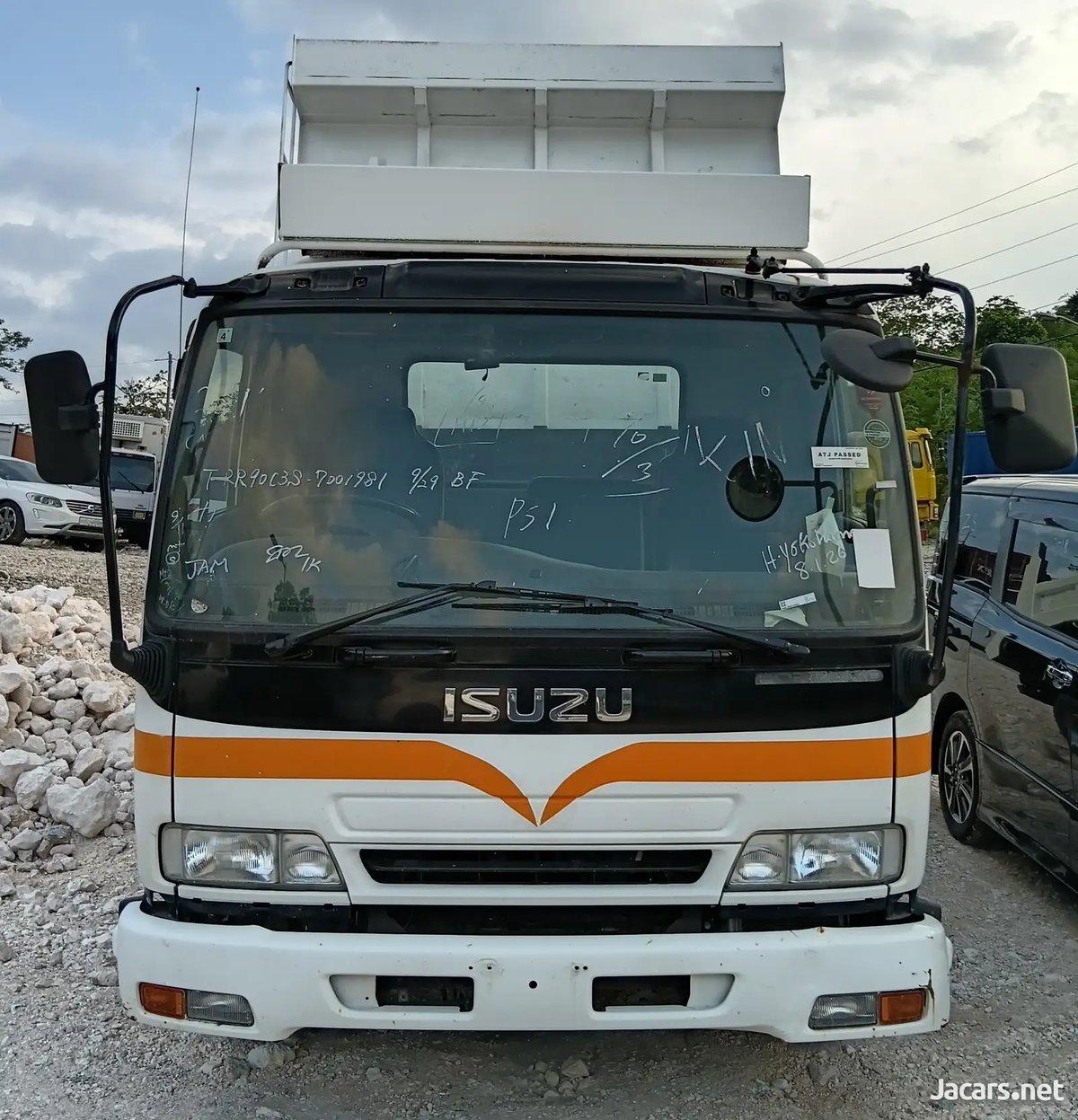 2006 ISUZU Forward