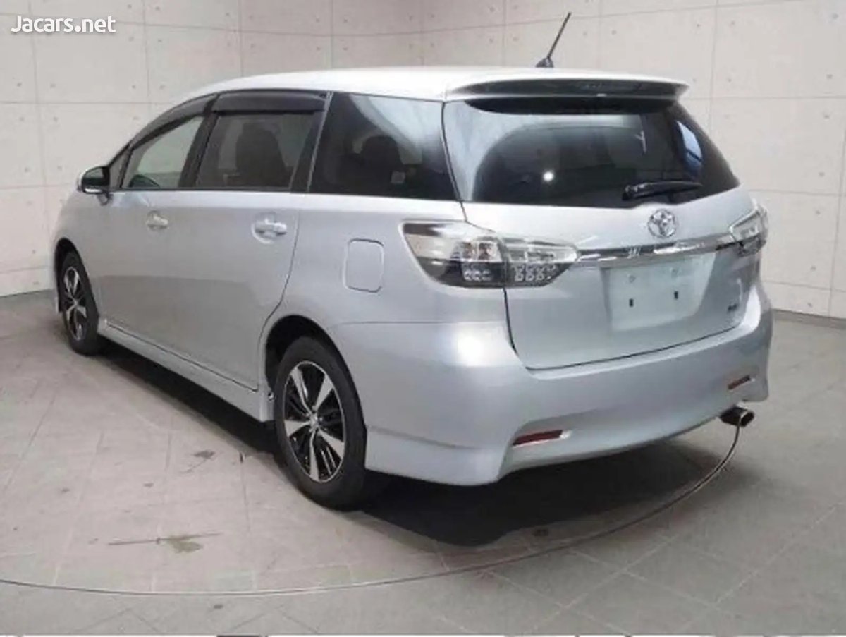 2014 TOYOTA Wish