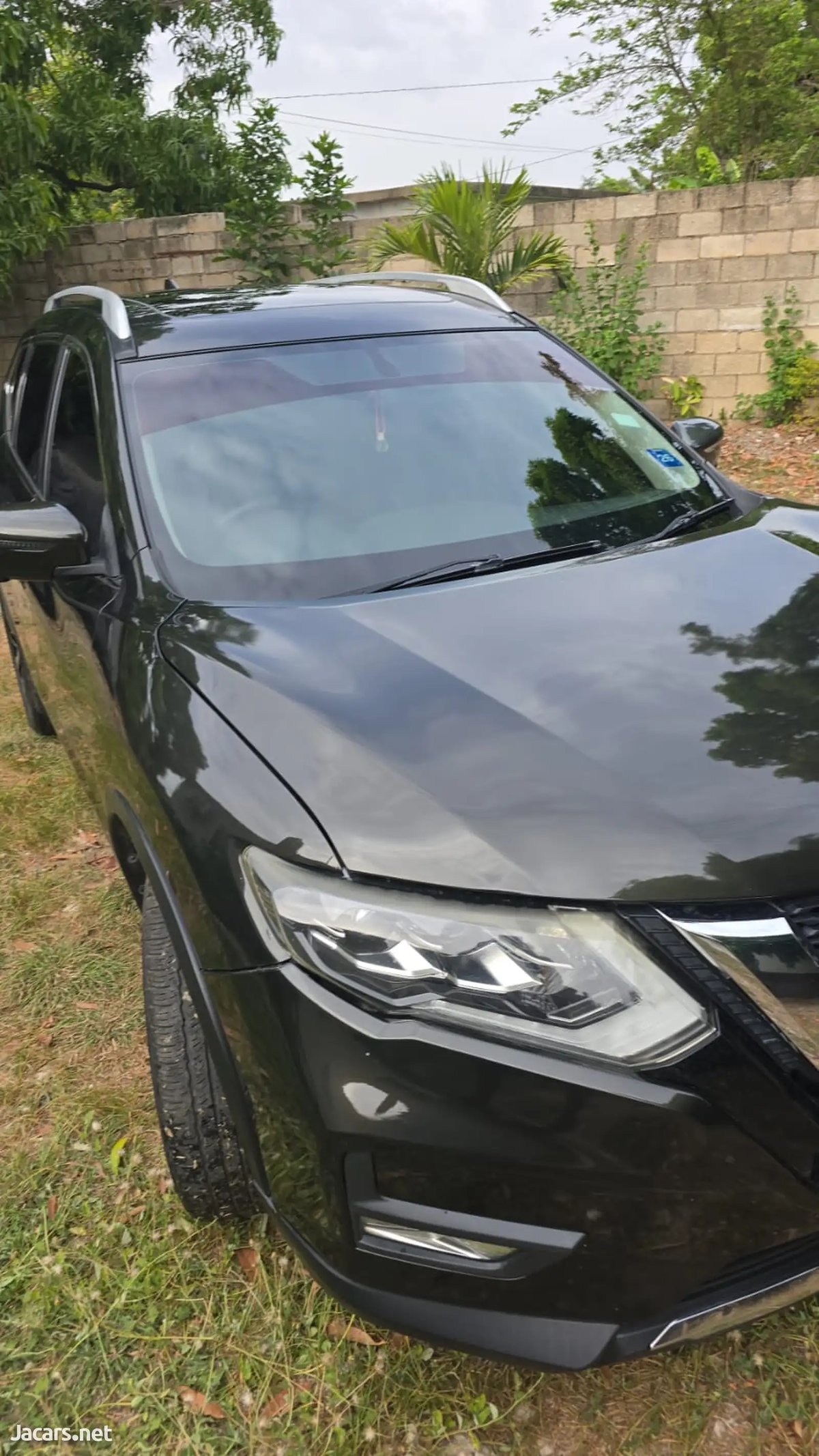 2020 NISSAN X-Trail