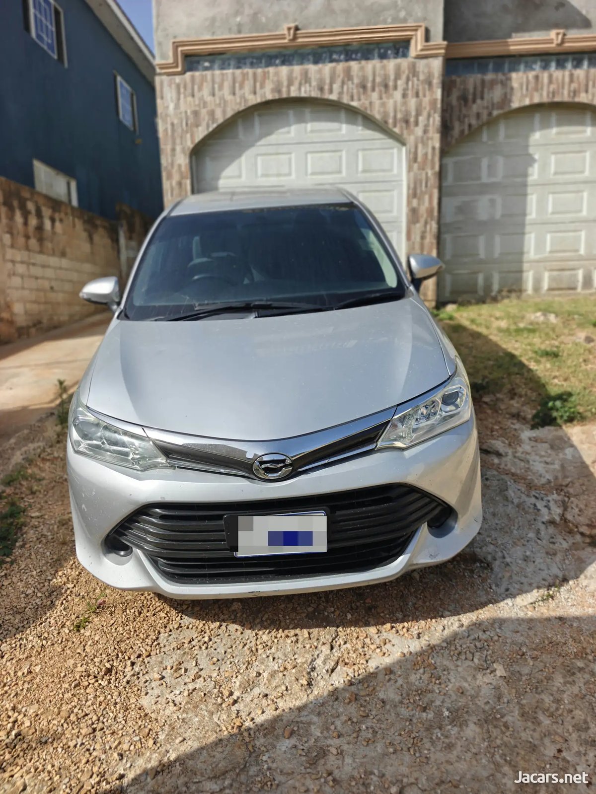 2016 TOYOTA Axio