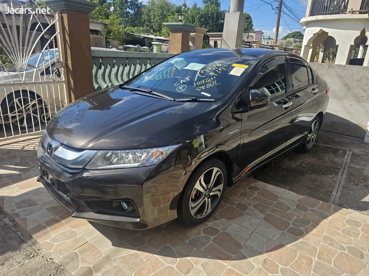 2015 HONDA Grace