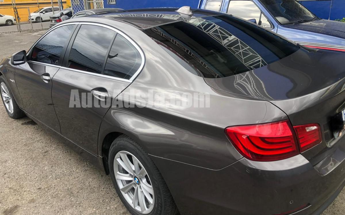 2011 BMW 523I