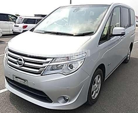 2014 NISSAN SERENA