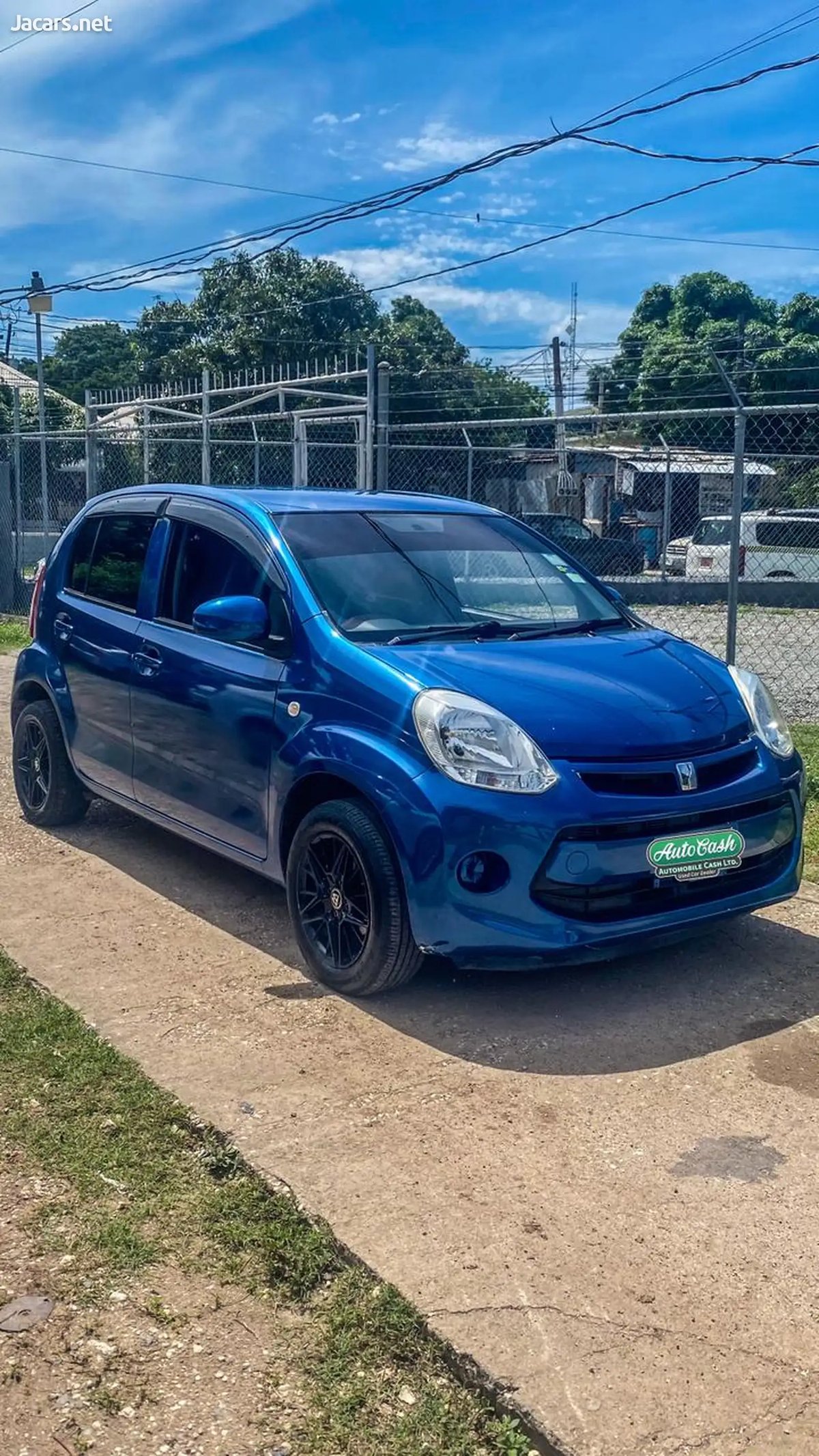 2016 TOYOTA Passo
