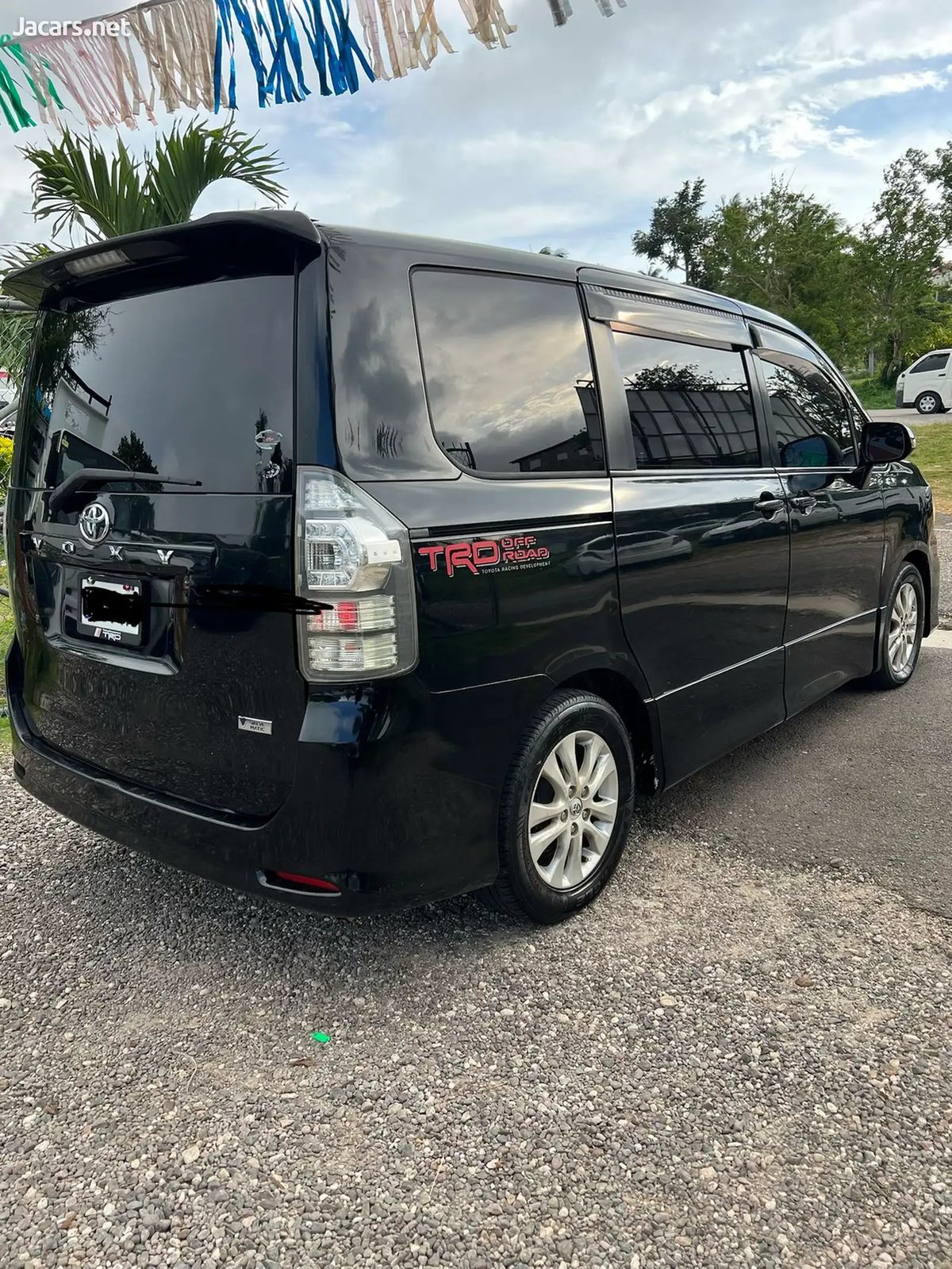 2010 TOYOTA Voxy