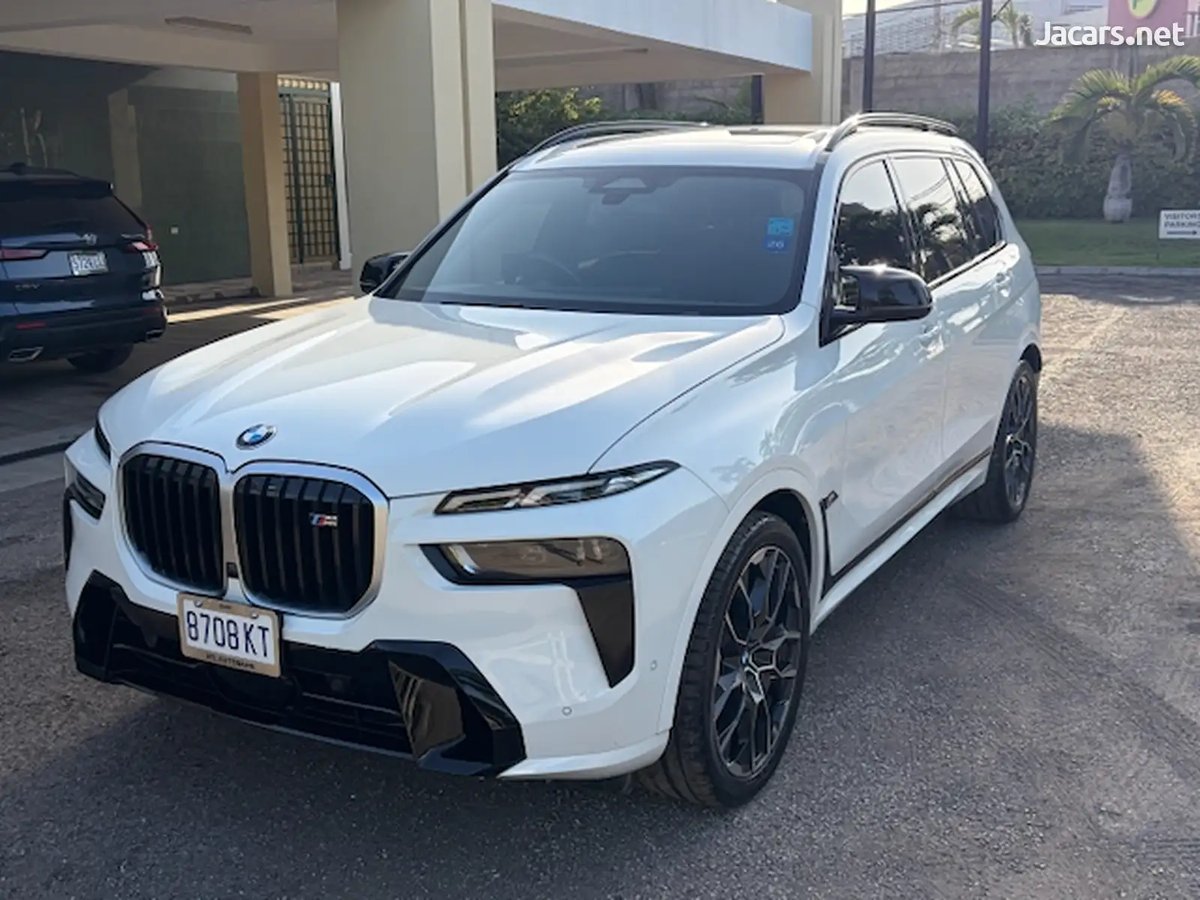 2024 BMW X7