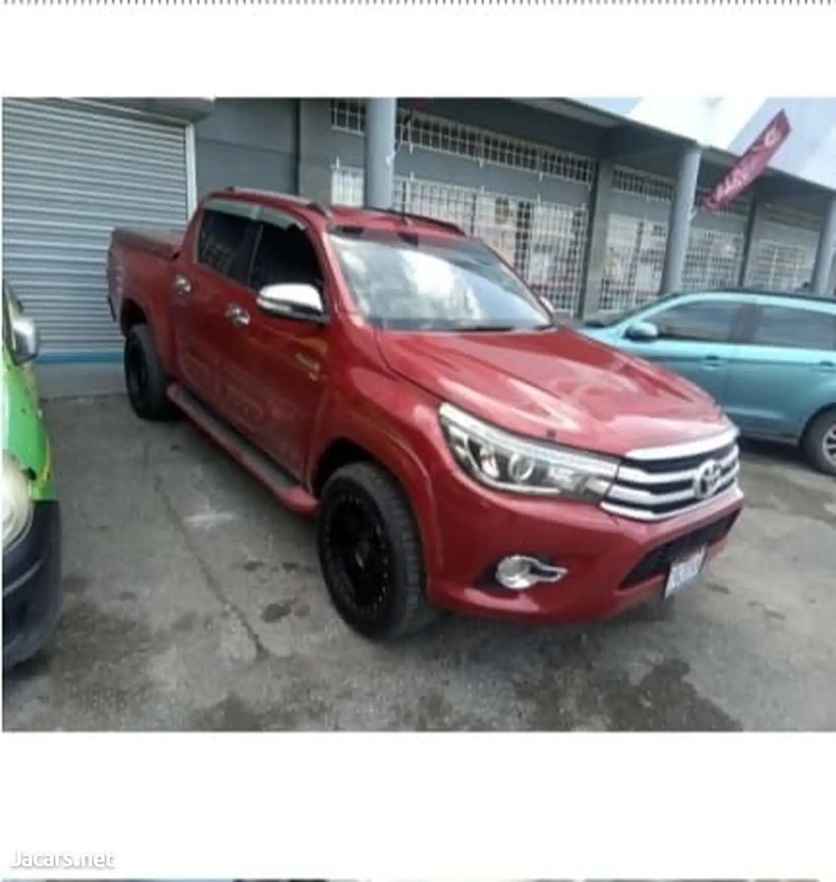 2016 TOYOTA Hilux