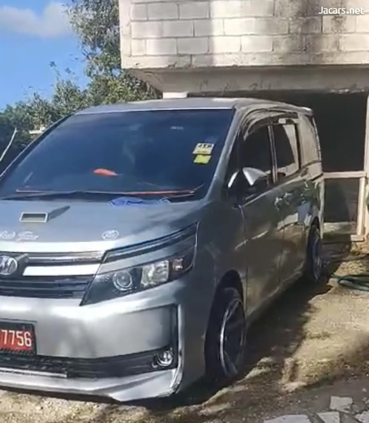 2016 TOYOTA Voxy