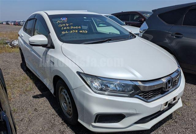 2018 HONDA GRACE