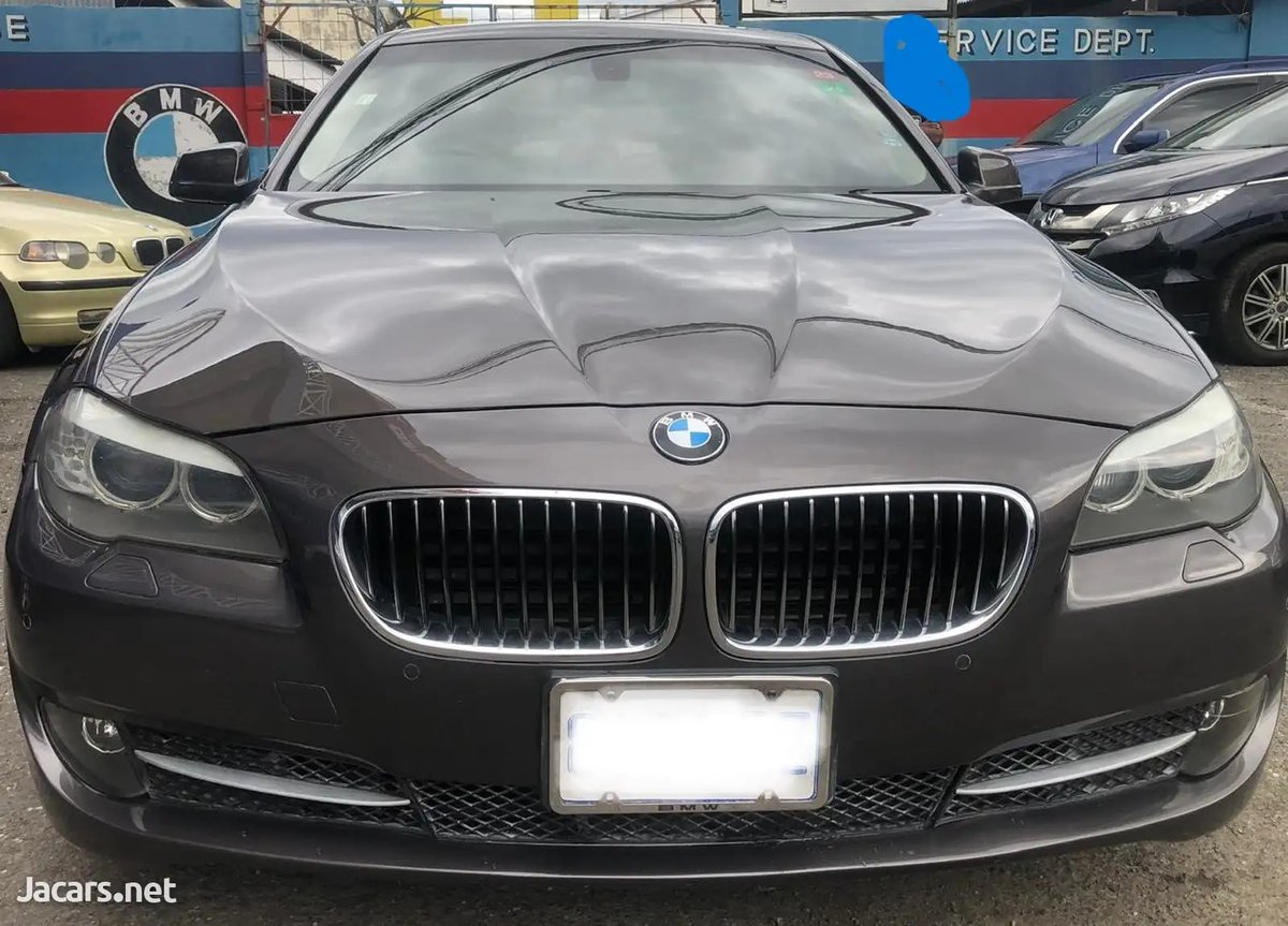 2011 BMW 5-Series