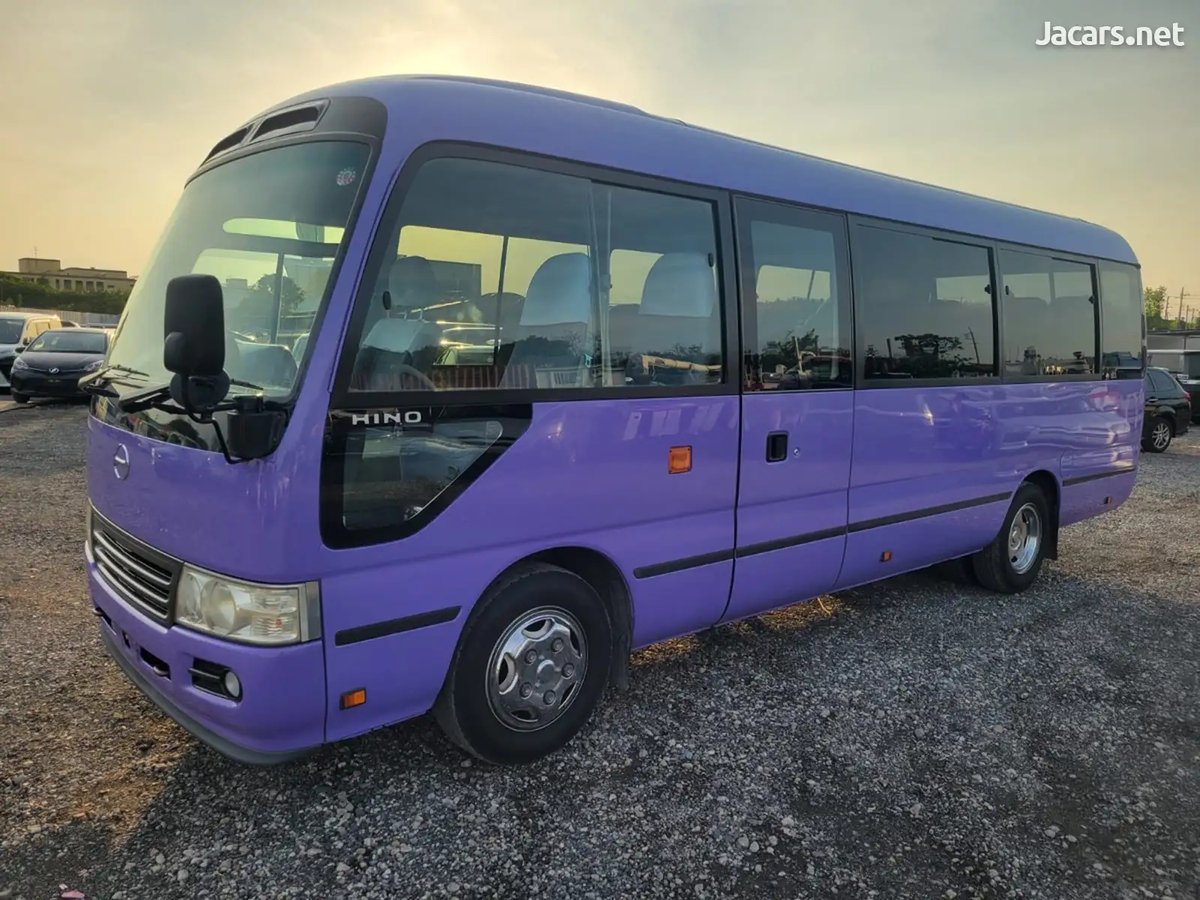 2012 HINO Coaster