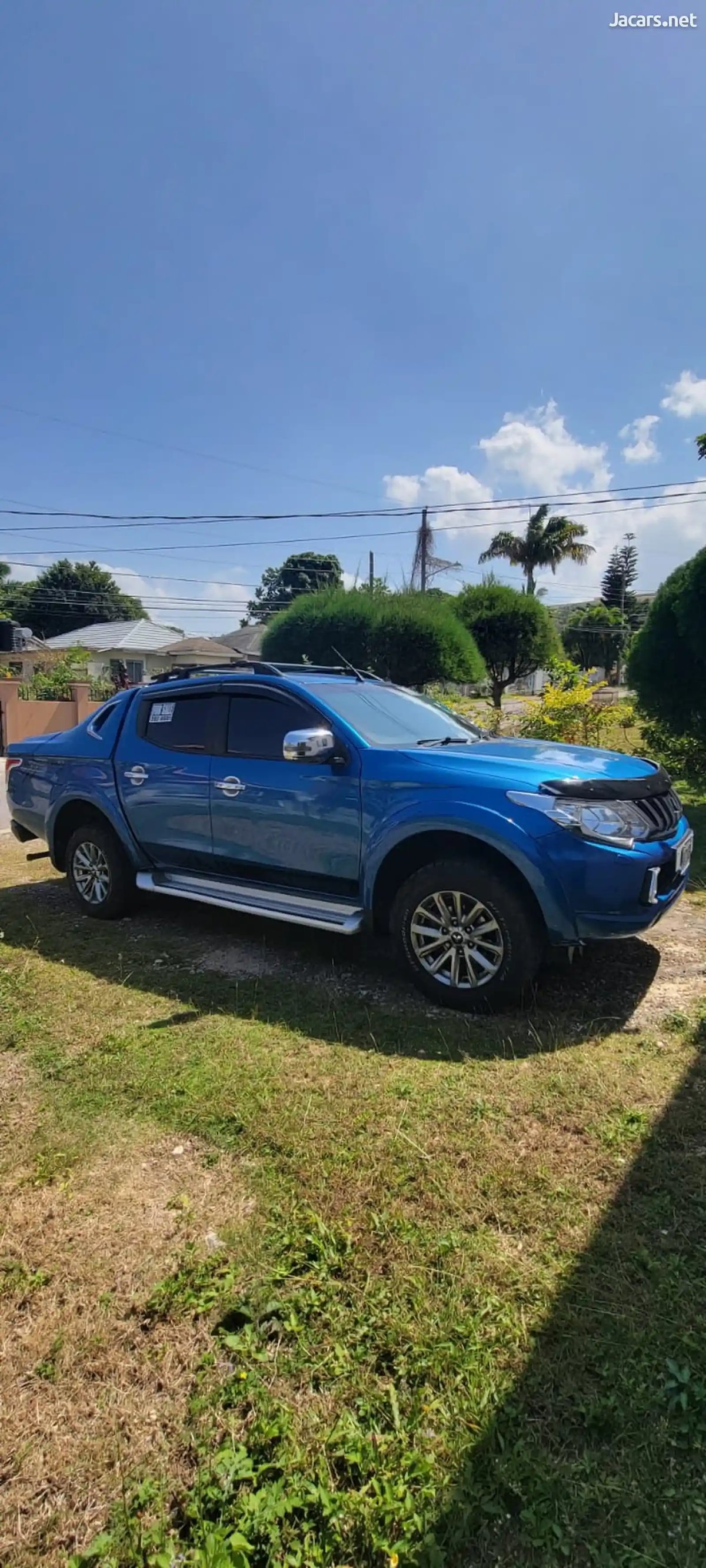 2019 MITSUBISHI L200