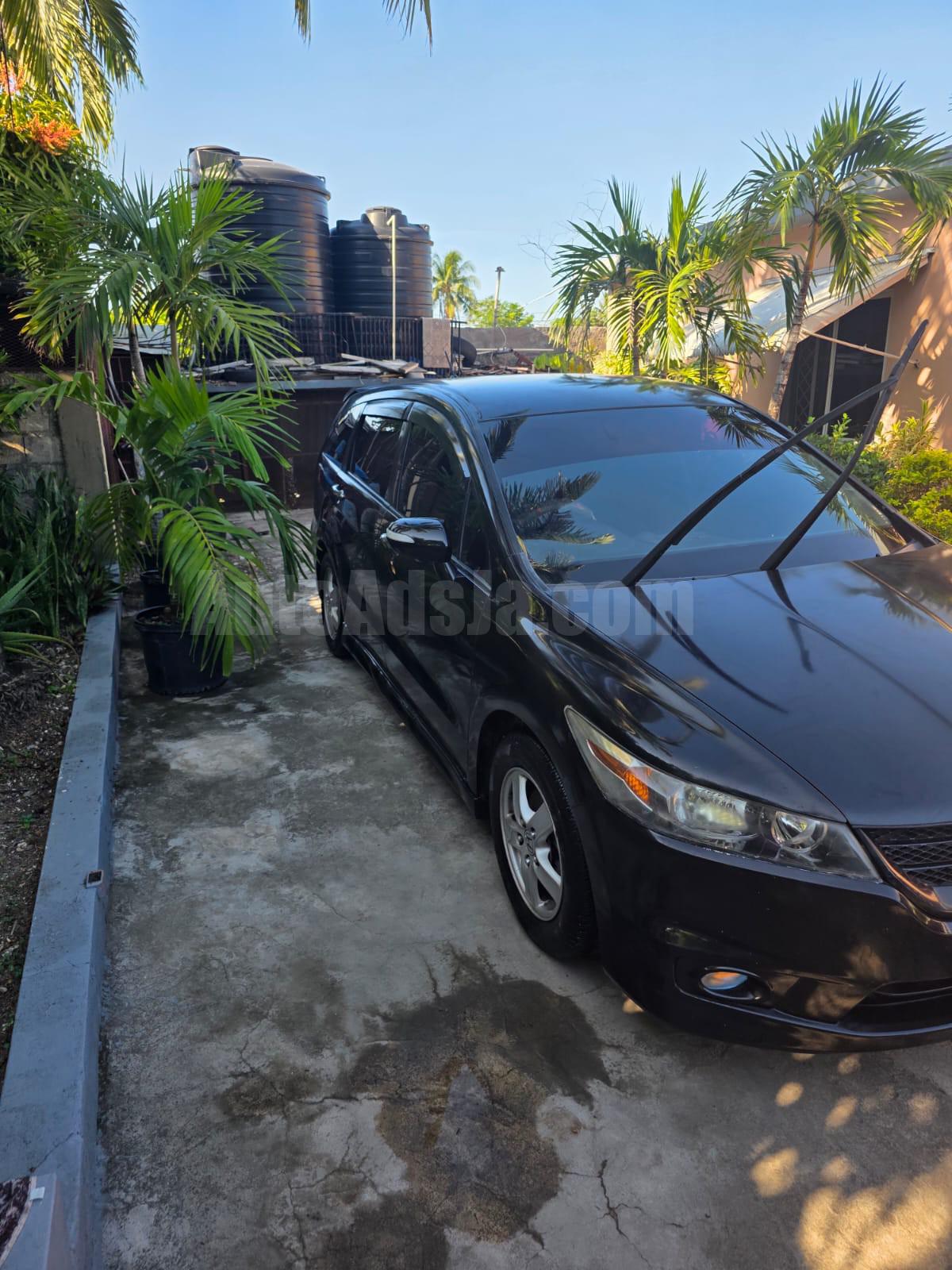 2010 HONDA STREAM